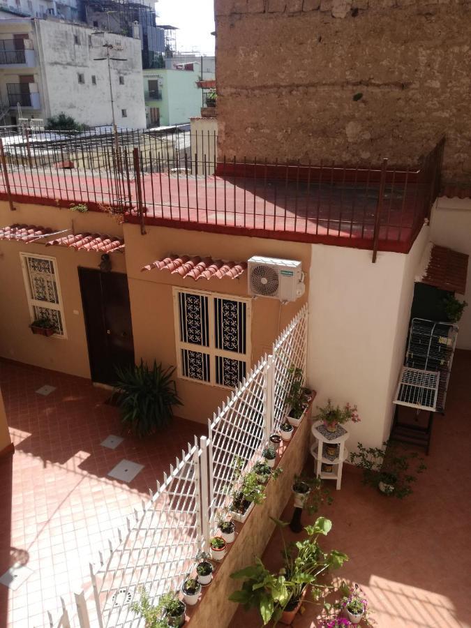 Vomero House With Free Parking 410 Cm Nápoles Exterior foto